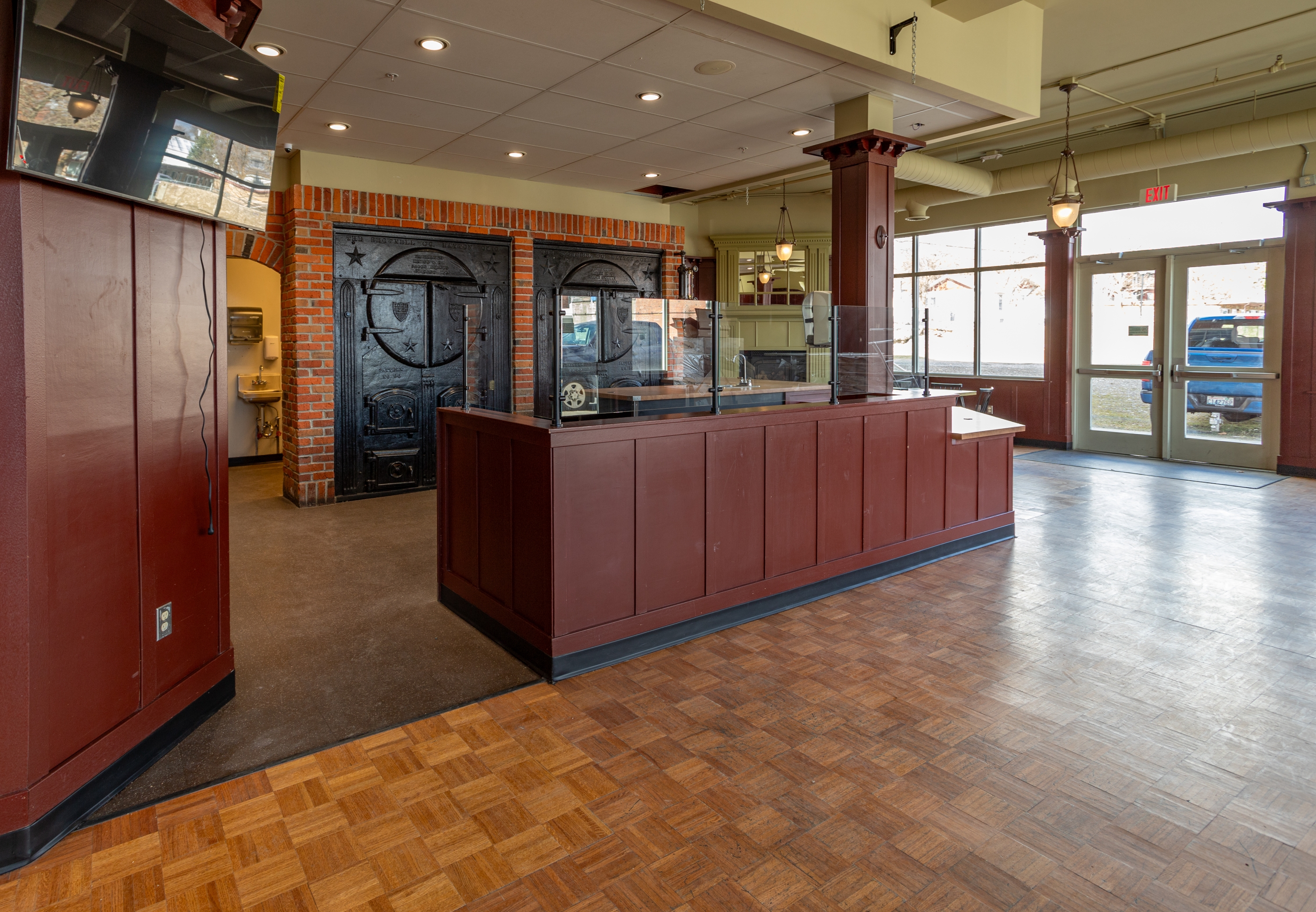 404 2nd Ave - 116